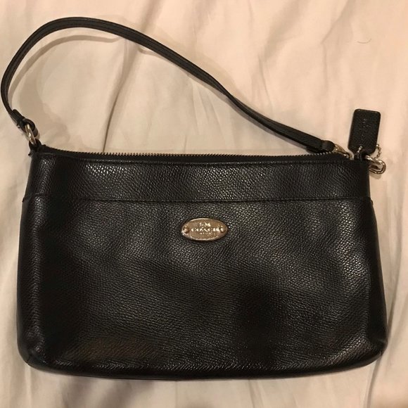 Coach Handbags - Coach black leather purse or wristlet - Vintage